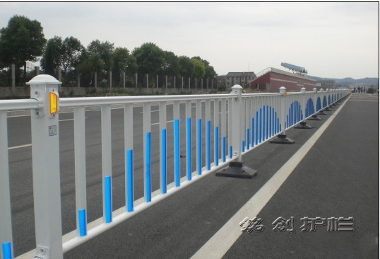 锌钢护栏
